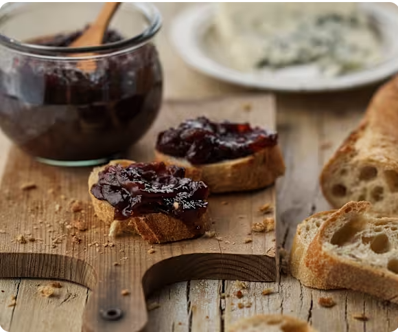 Caramelised red onion chutney